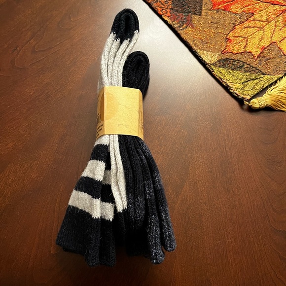 Package of 2 Clear Creek Wool Boot Socks NWT 🥾🧦 - Picture 4 of 4